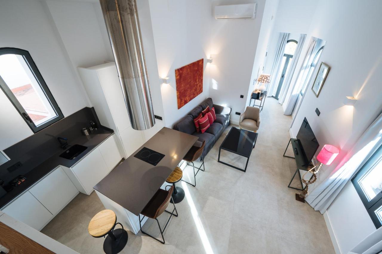 Apartamentos Montevideo 6 إشبيلية المظهر الخارجي الصورة