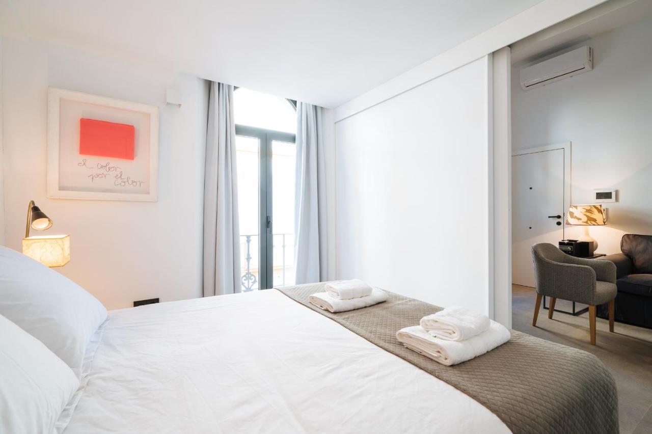 Apartamentos Montevideo 6 إشبيلية المظهر الخارجي الصورة