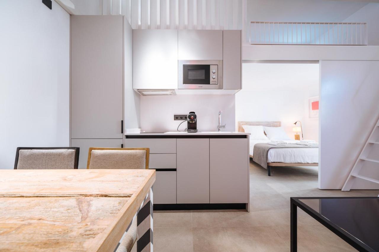 Apartamentos Montevideo 6 إشبيلية المظهر الخارجي الصورة