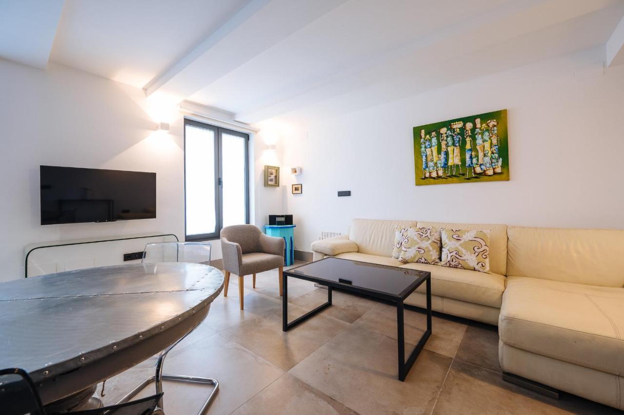 Apartamentos Montevideo 6 إشبيلية المظهر الخارجي الصورة