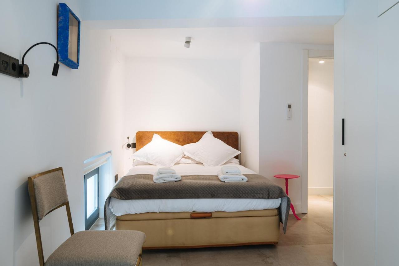 Apartamentos Montevideo 6 إشبيلية المظهر الخارجي الصورة
