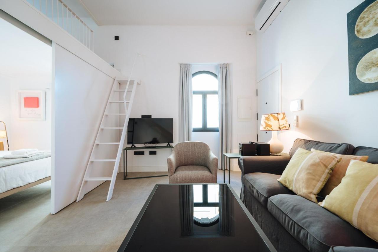 Apartamentos Montevideo 6 إشبيلية المظهر الخارجي الصورة