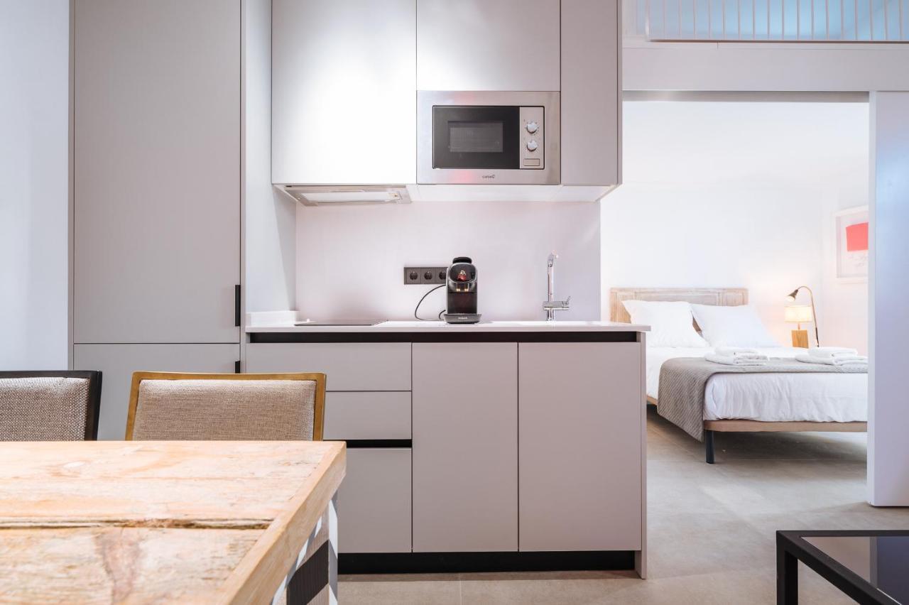 Apartamentos Montevideo 6 إشبيلية المظهر الخارجي الصورة