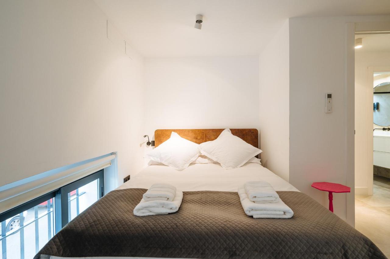 Apartamentos Montevideo 6 إشبيلية المظهر الخارجي الصورة